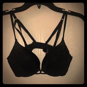 Victoria Secrets Bombshell Bra